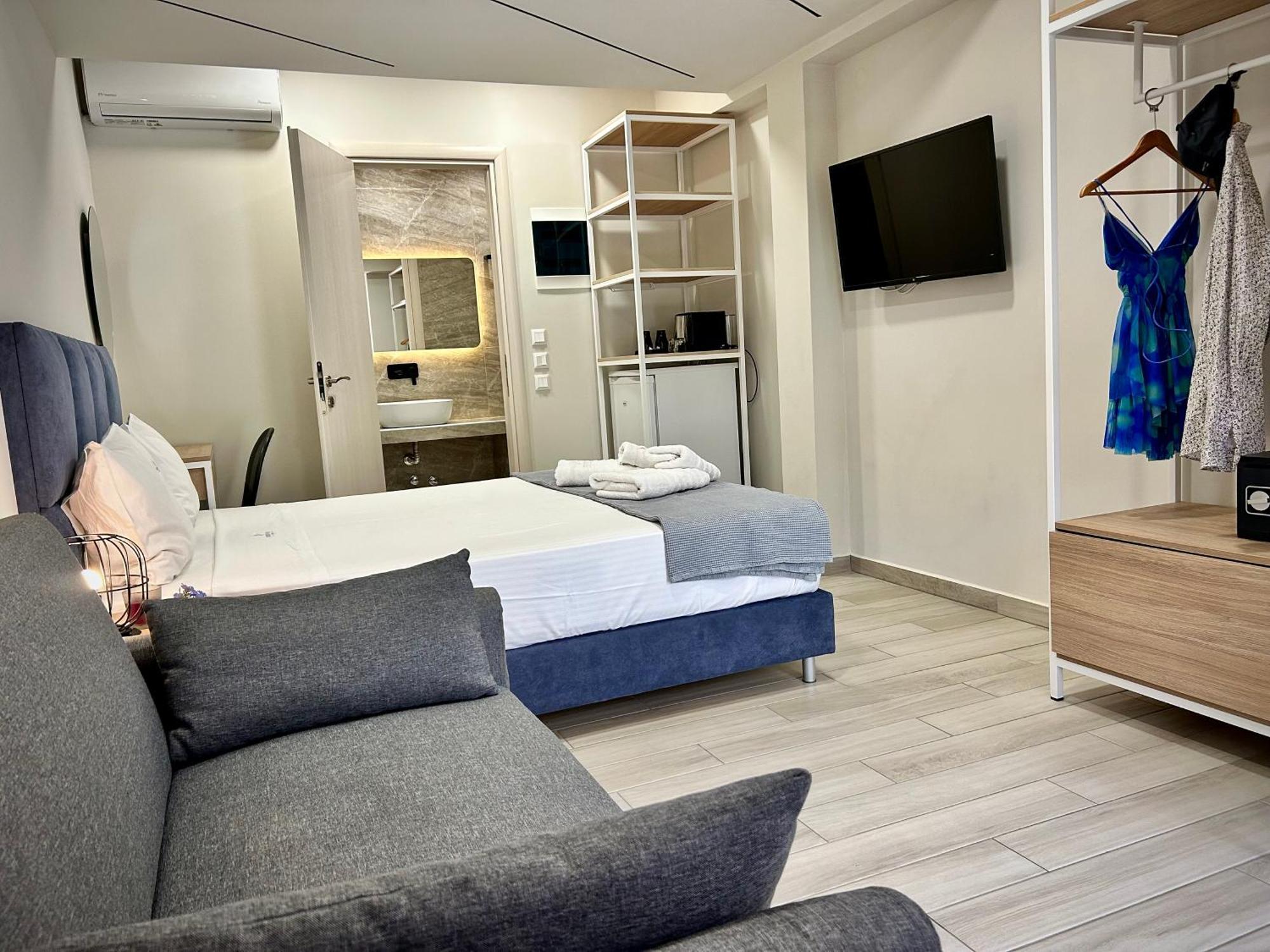 Porto Portes Suites Nea Poteidaia Exterior photo