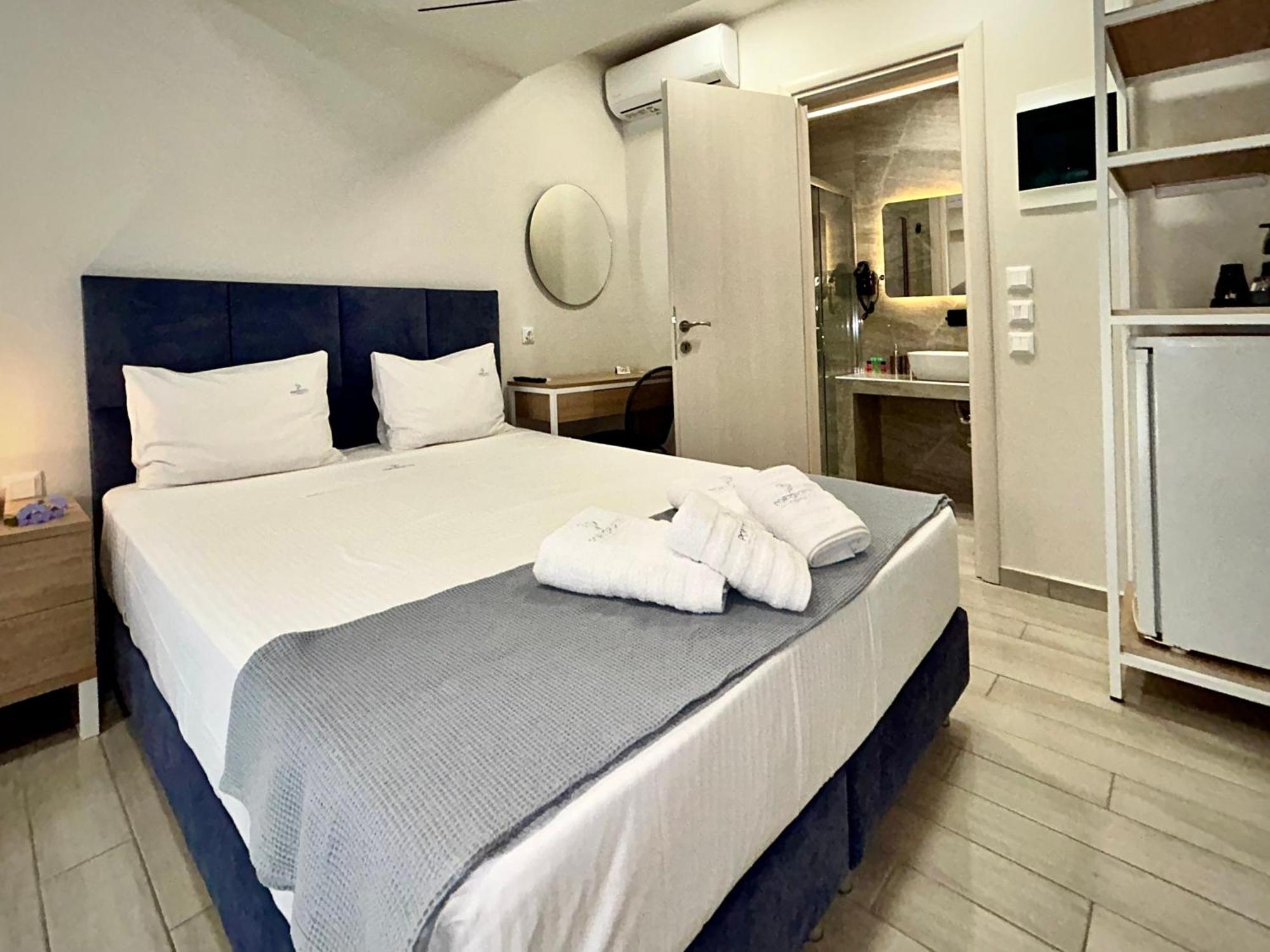 Porto Portes Suites Nea Poteidaia Exterior photo