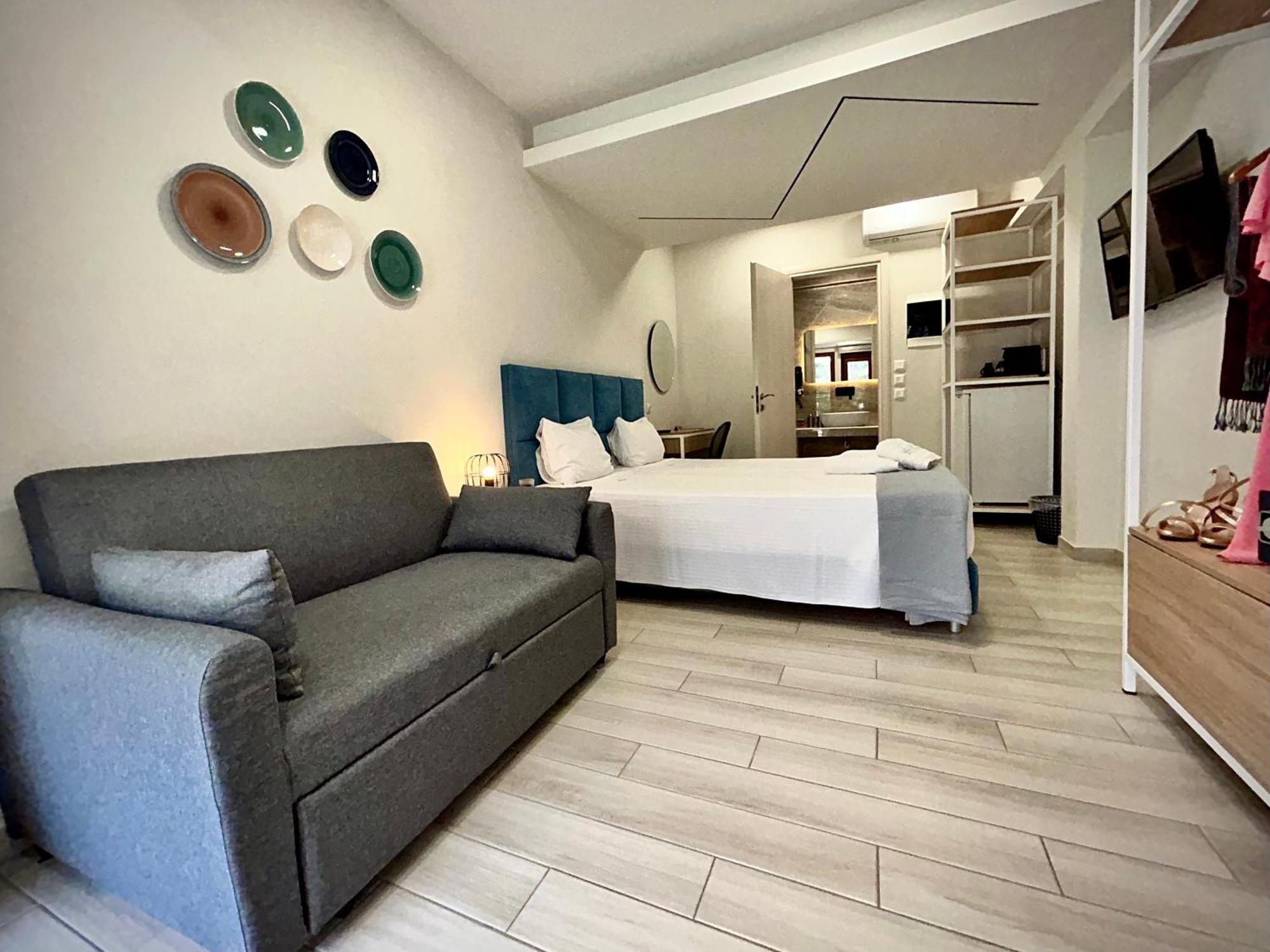 Porto Portes Suites Nea Poteidaia Exterior photo